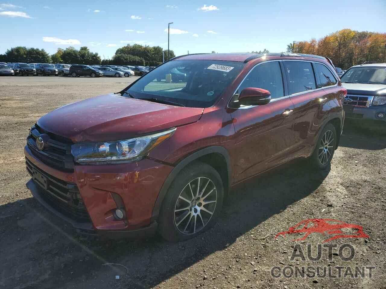 TOYOTA HIGHLANDER 2018 - 5TDJZRFH7JS886277