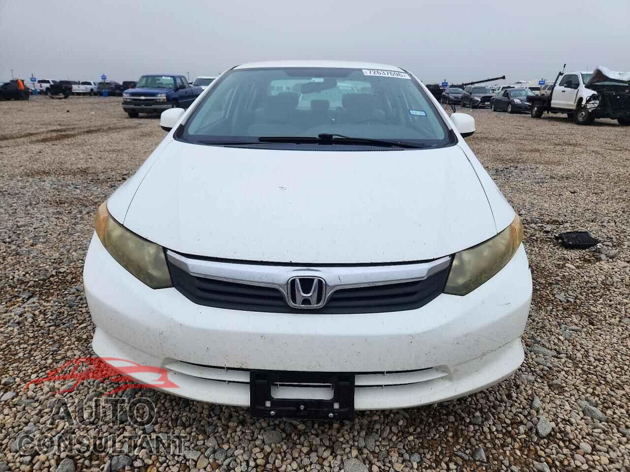 HONDA CIVIC 2012 - 2HGFB2F57CH570906
