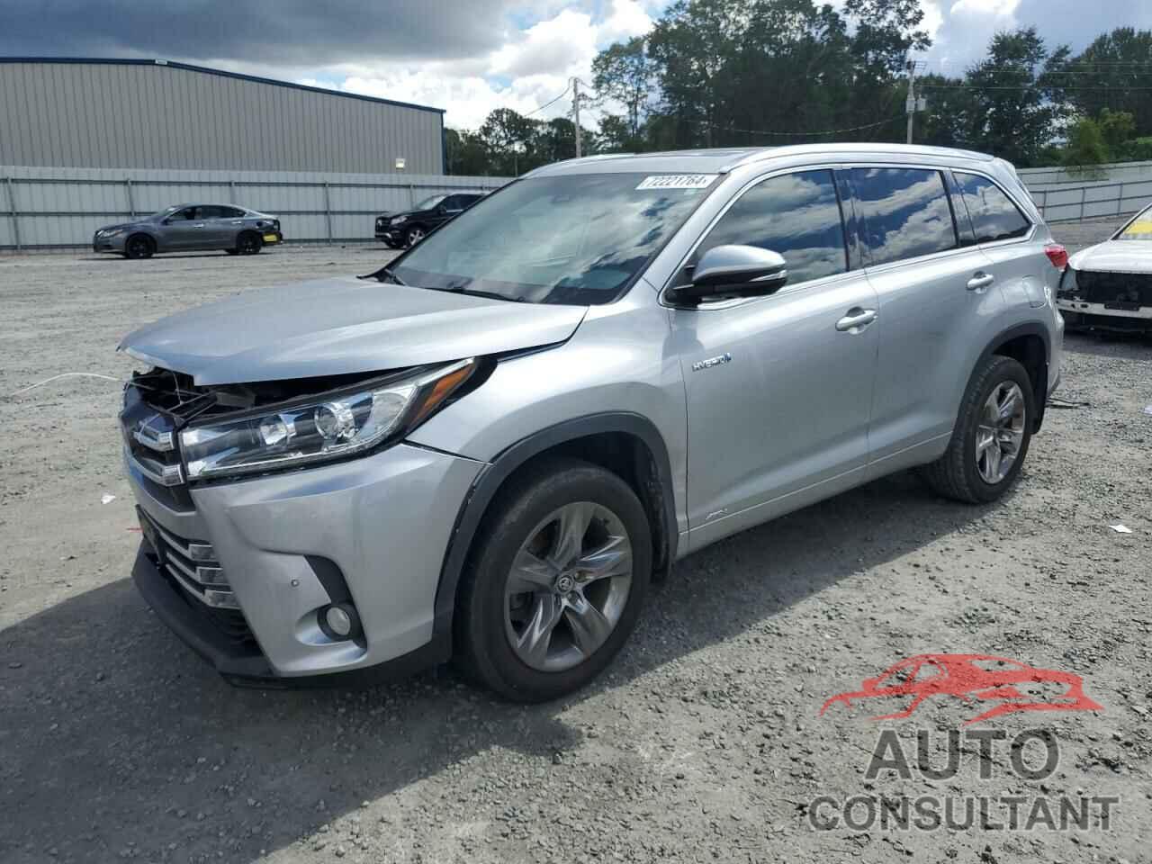 TOYOTA HIGHLANDER 2018 - 5TDDGRFH3JS040618