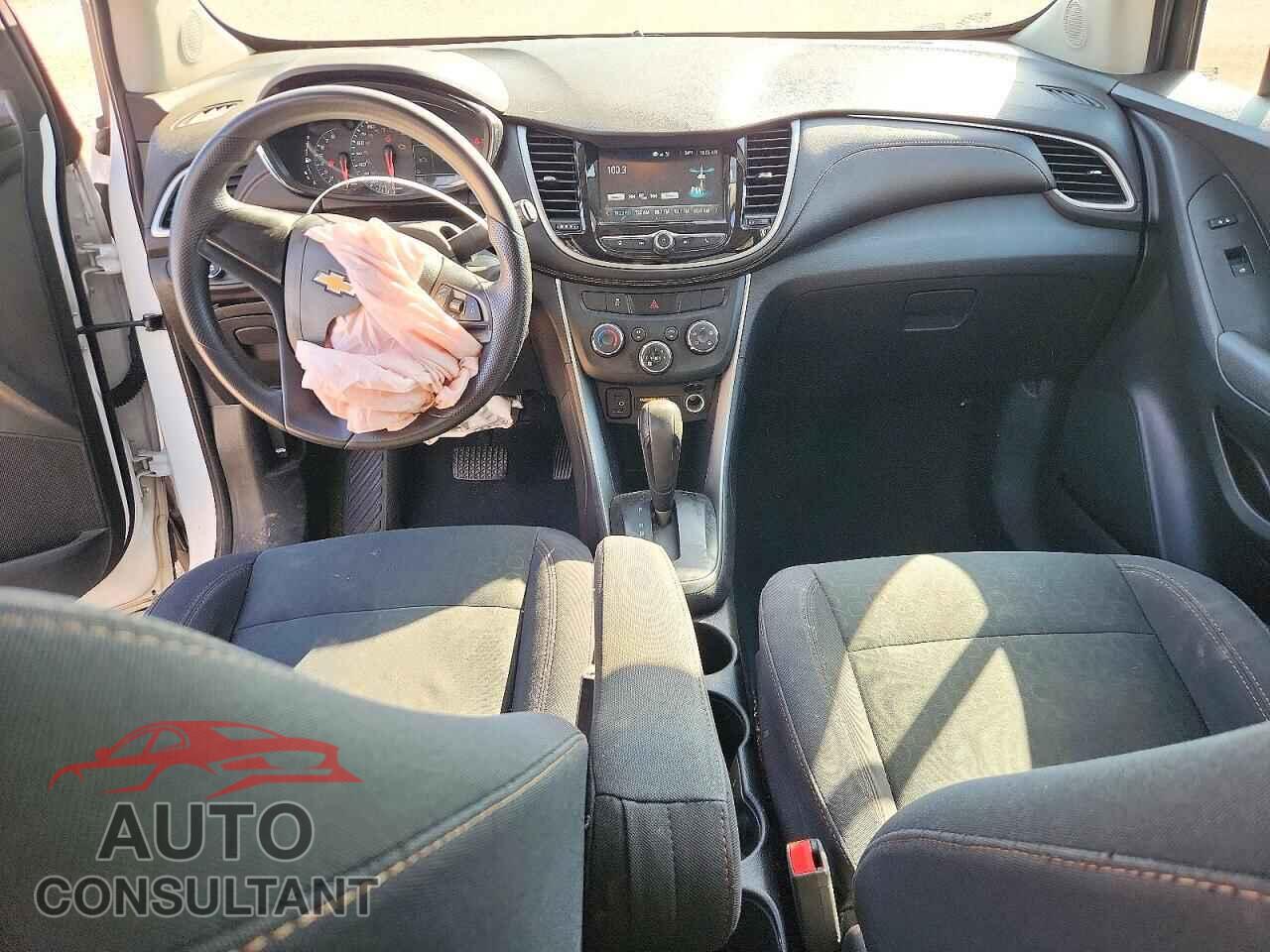 CHEVROLET TRAX 2017 - 3GNCJKSBXHL288779