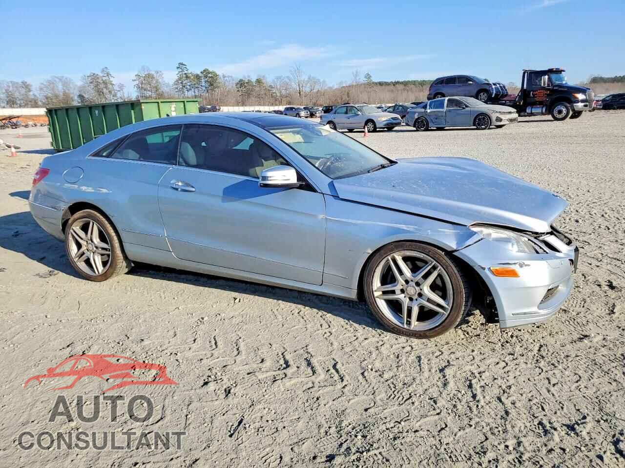 MERCEDES-BENZ E-CLASS 2013 - WDDKJ5KB6DF189120