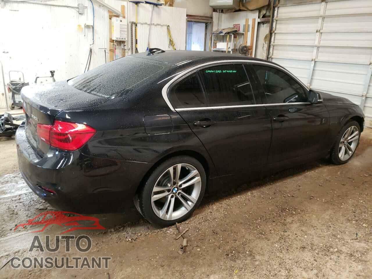 BMW 3 SERIES 2018 - WBA8D9C58JEM34199