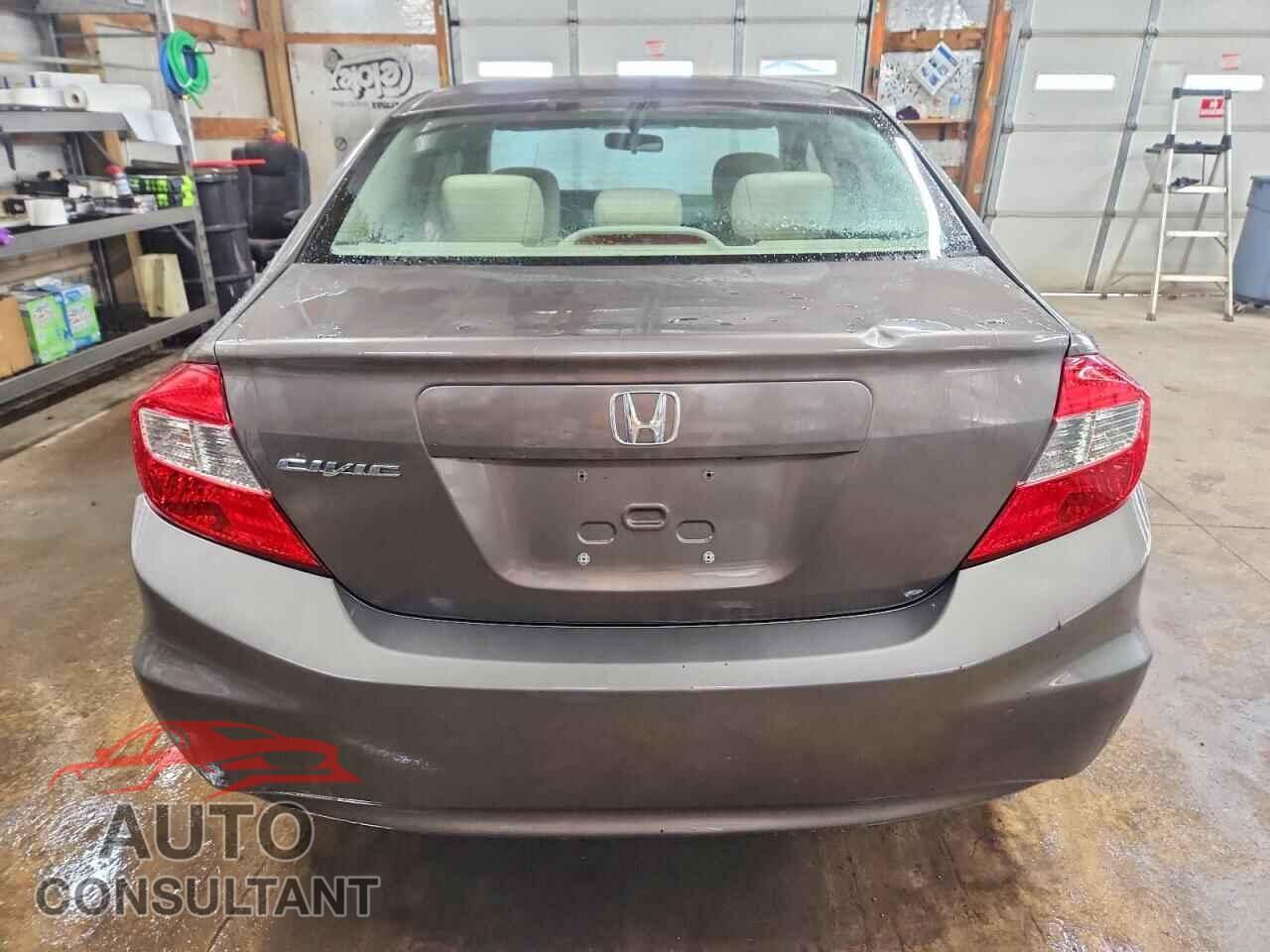 HONDA CIVIC 2012 - 19XFB2F87CE020044