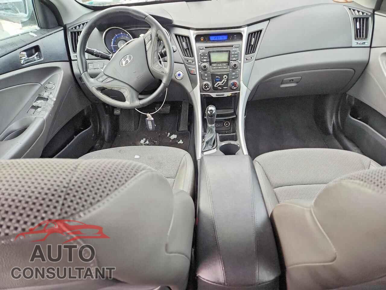 HYUNDAI SONATA 2011 - 5NPEC4AC7BH268532