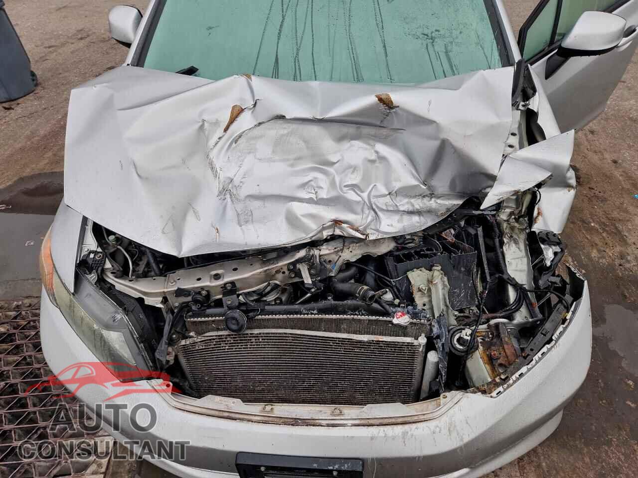 HONDA CIVIC 2012 - 19XFB2F50CE319493