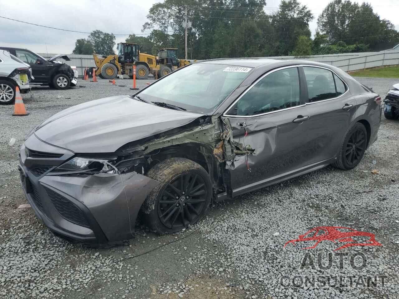 TOYOTA CAMRY 2021 - 4T1G11AK2MU585255