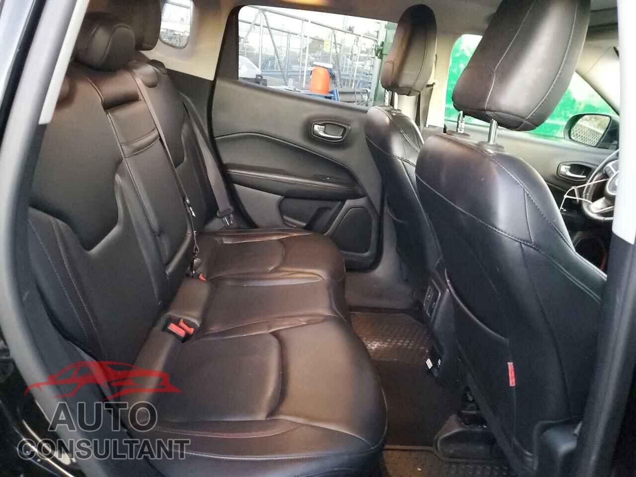 JEEP COMPASS 2017 - 3C4NJDDB6HT667904
