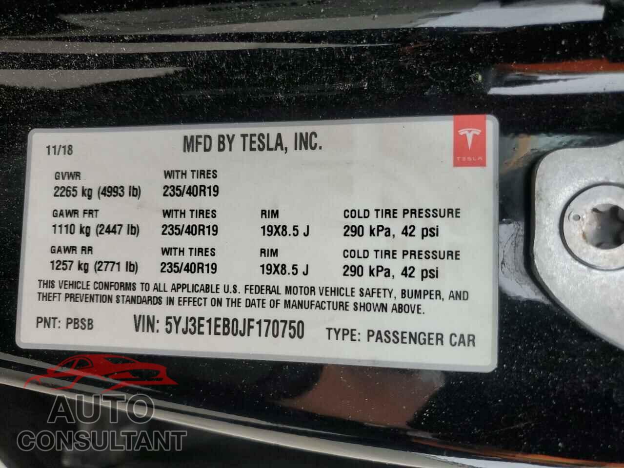 TESLA MODEL 3 2018 - 5YJ3E1EB0JF170750