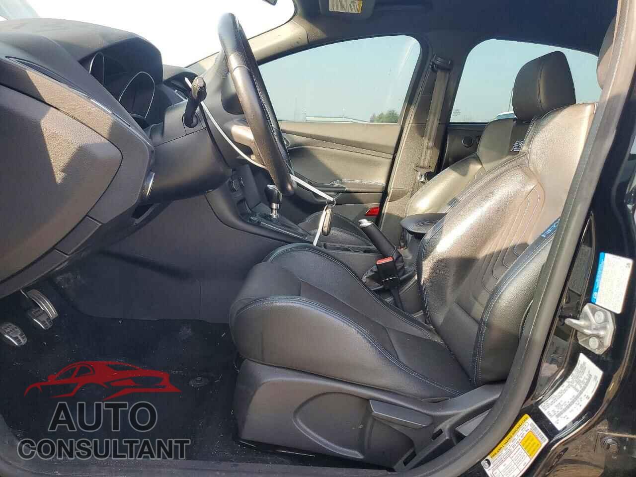 FORD FOCUS 2017 - WF0DP3TH5H4121978