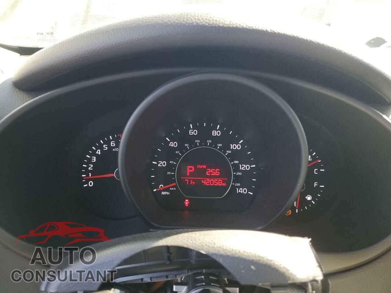 KIA SOUL 2017 - KNDJP3A5XH7883636