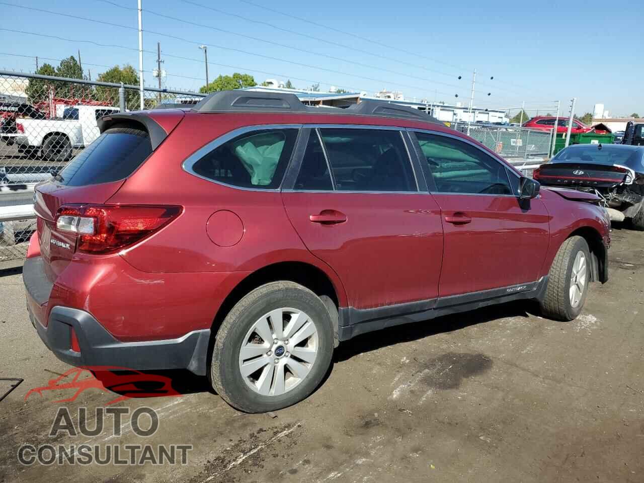 SUBARU OUTBACK 2018 - 4S4BSAACXJ3249855