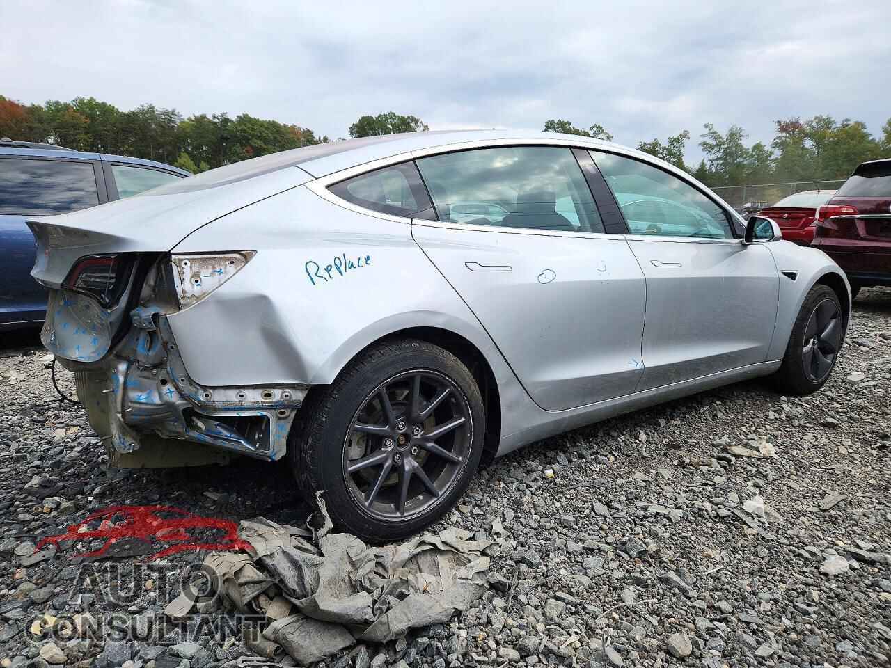 TESLA MODEL 3 2018 - 5YJ3E1EA2JF016564