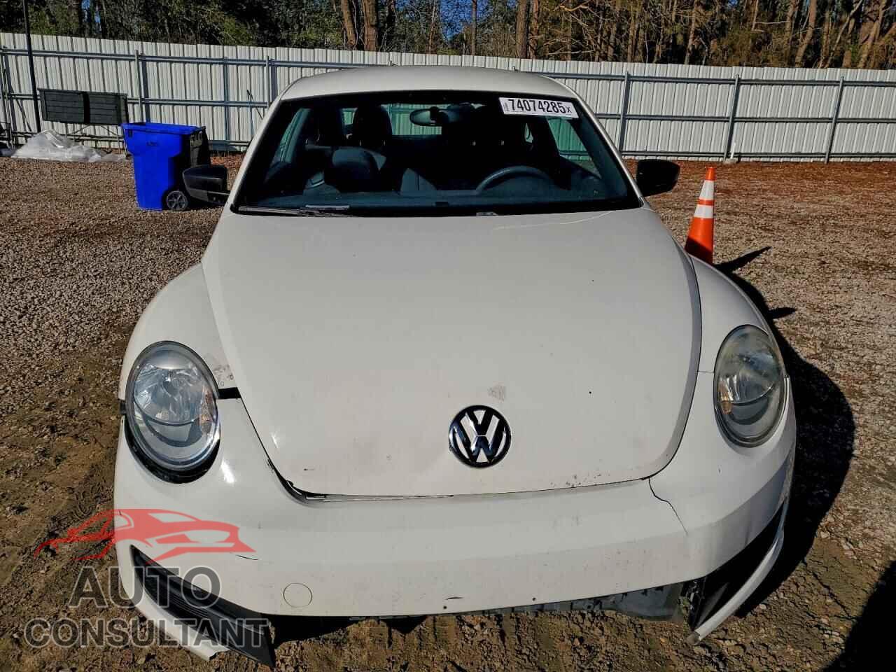 VOLKSWAGEN BEETLE 2012 - 3VWFP7ATXCM641565