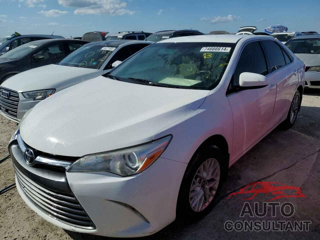 TOYOTA CAMRY 2017 - 4T1BF1FK0HU419908