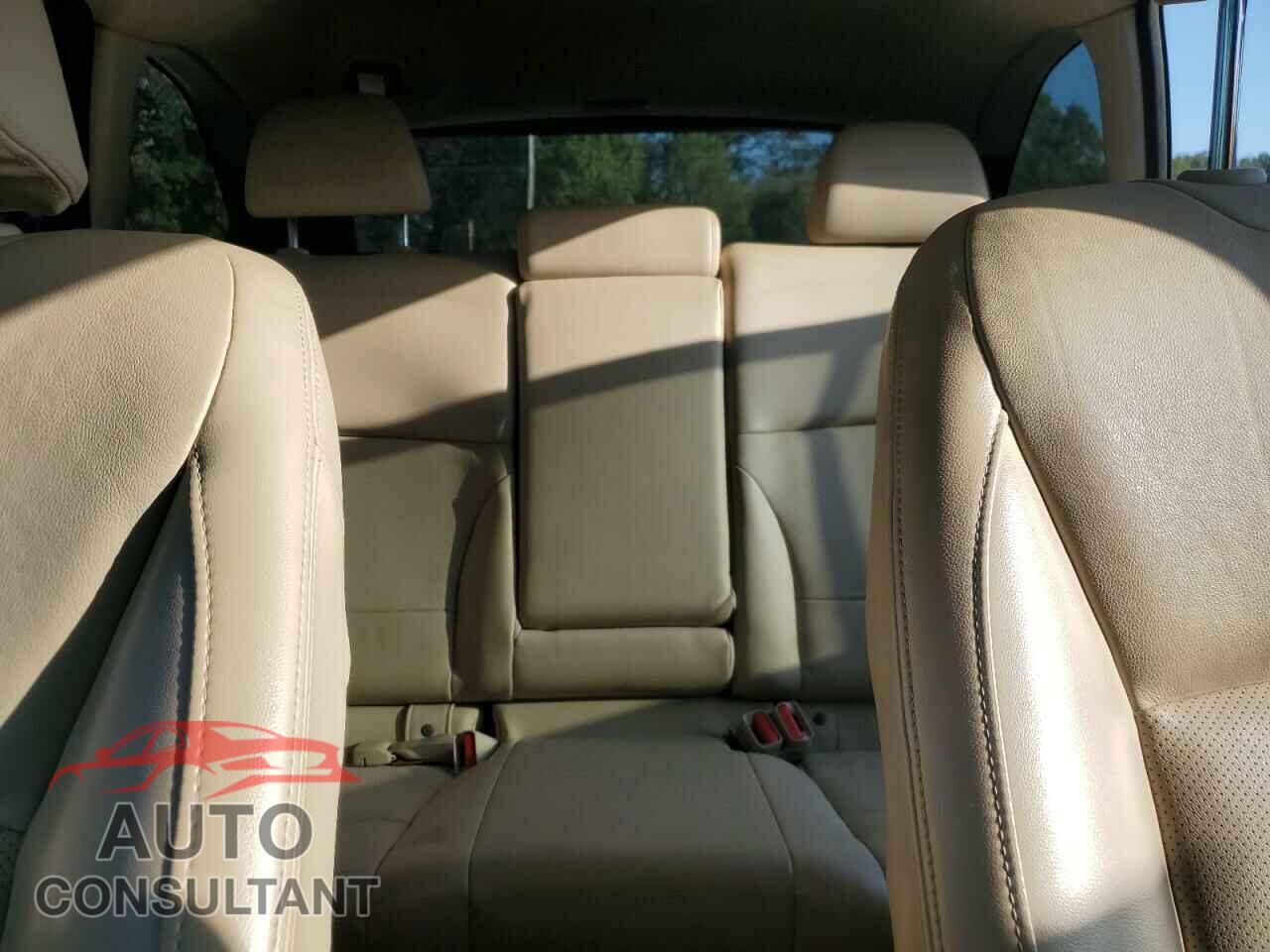 SUBARU OUTBACK 2017 - 4S4BSANC6H3342747