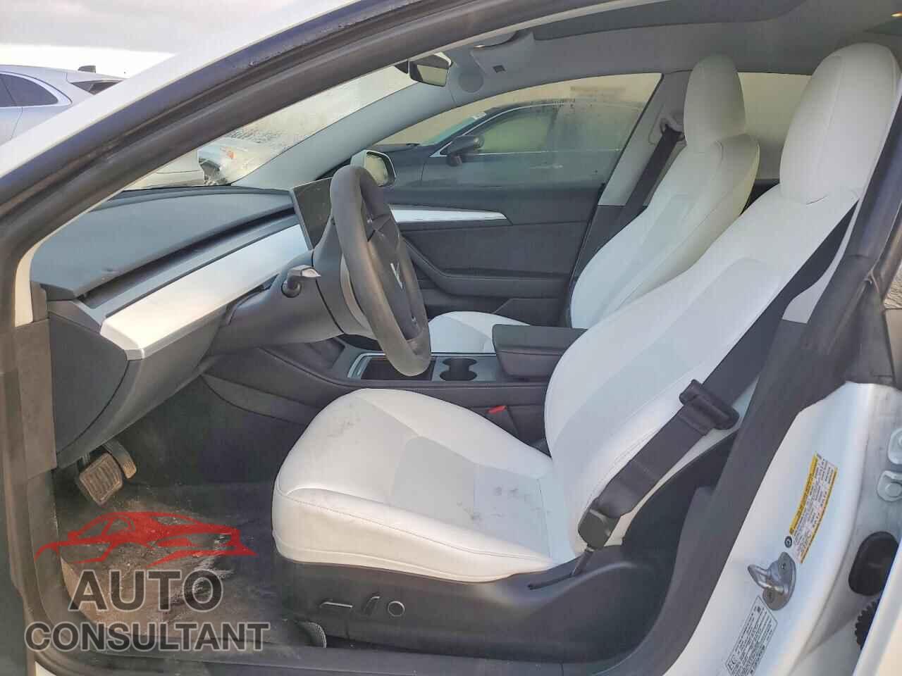 TESLA MODEL 3 2023 - 5YJ3E1EA7PF557084