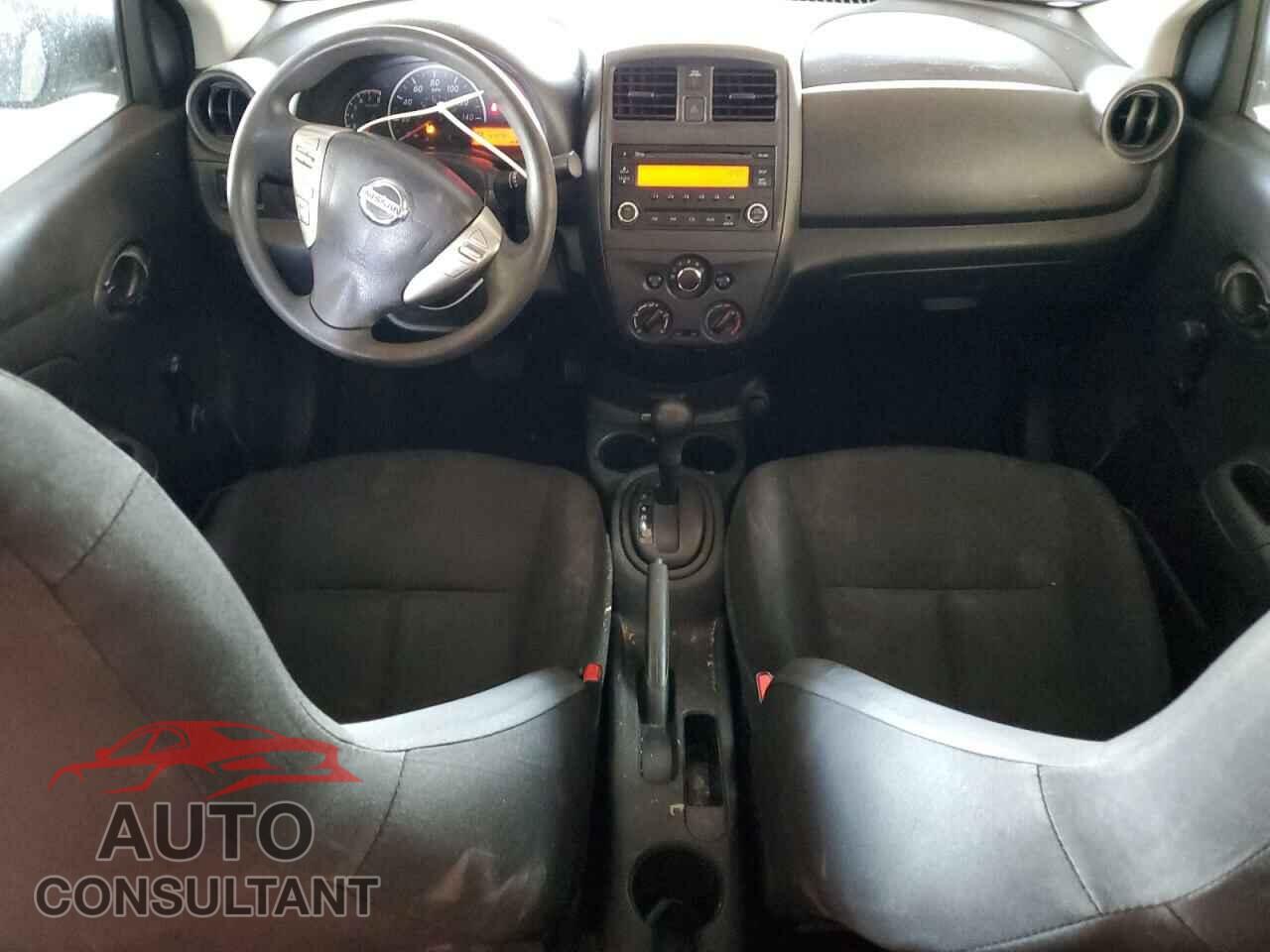 NISSAN VERSA 2017 - 3N1CN7AP1HL855603