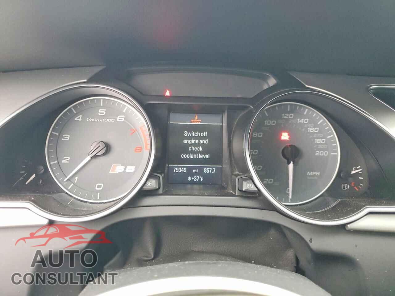 AUDI S5/RS5 2011 - WAU3VAFR8BA013647