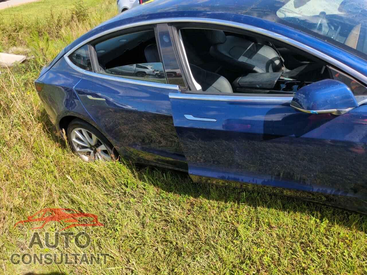 TESLA MODEL 3 2018 - 5YJ3E1EA3JF012331
