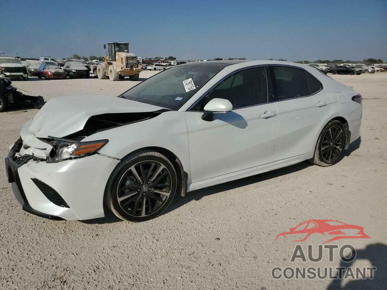 TOYOTA CAMRY 2018 - 4T1B61HK1JU029239