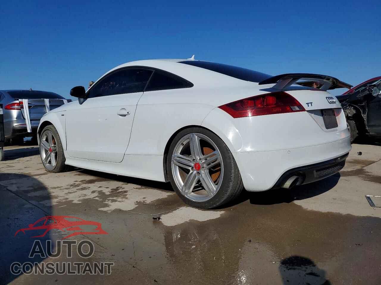 AUDI TT 2015 - TRUBFAFK2F1000208