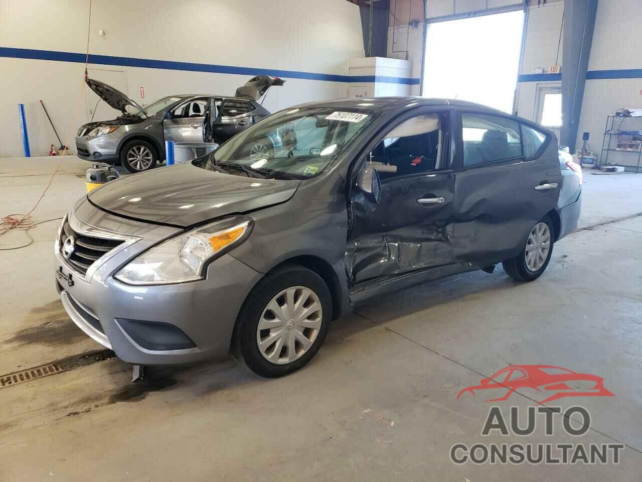 NISSAN VERSA 2019 - 3N1CN7APXKL852612