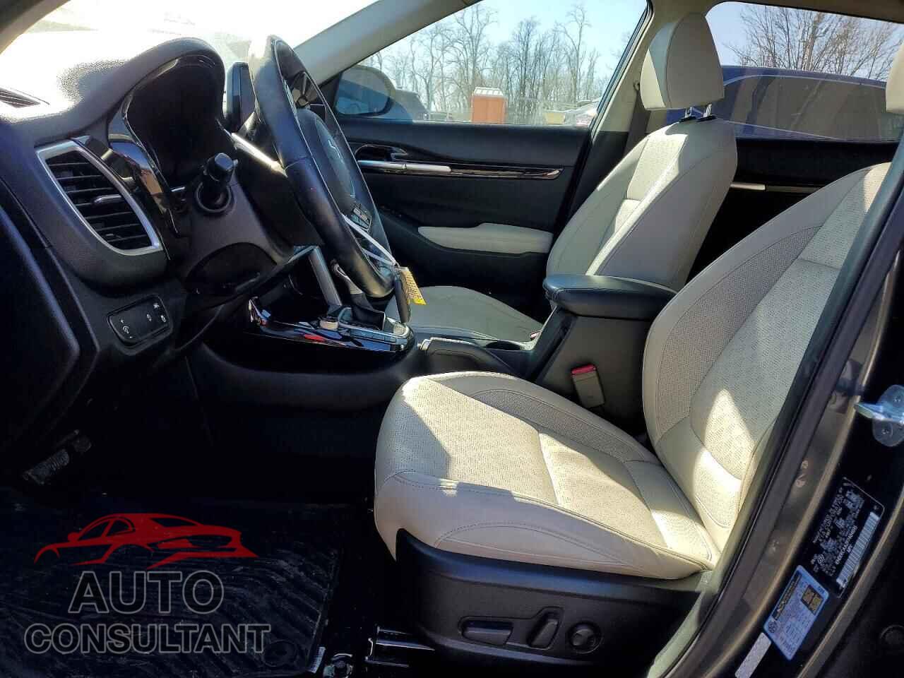KIA SELTOS 2023 - KNDERCAA2P7404035
