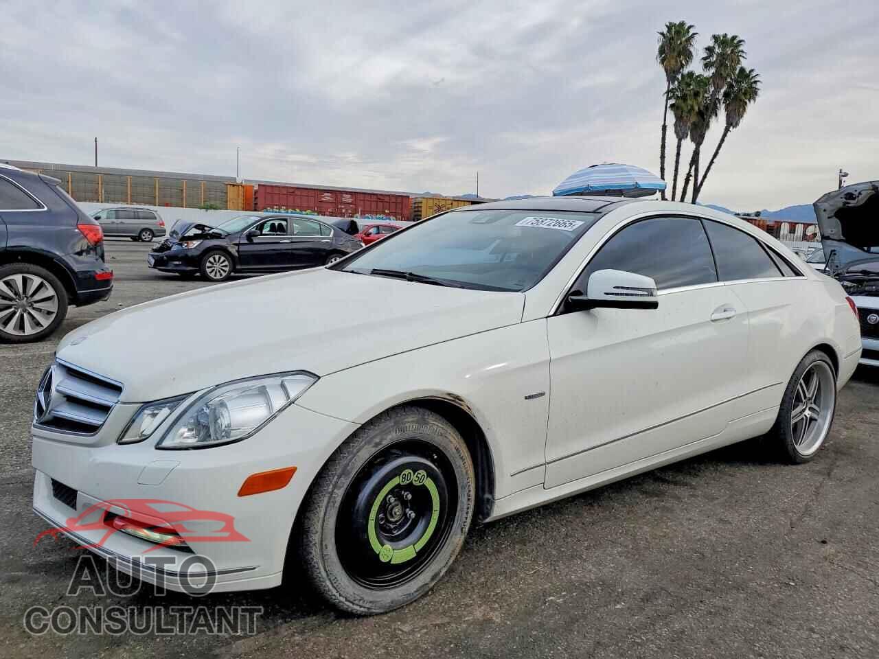 MERCEDES-BENZ E-CLASS 2012 - WDDKJ5KB3CF147969