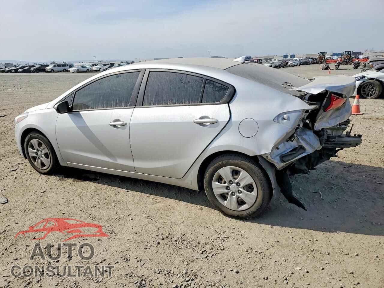 KIA FORTE 2017 - 3KPFK4A74HE067159