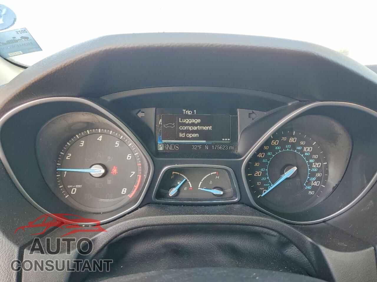 FORD FOCUS 2012 - 1FAHP3N21CL414228