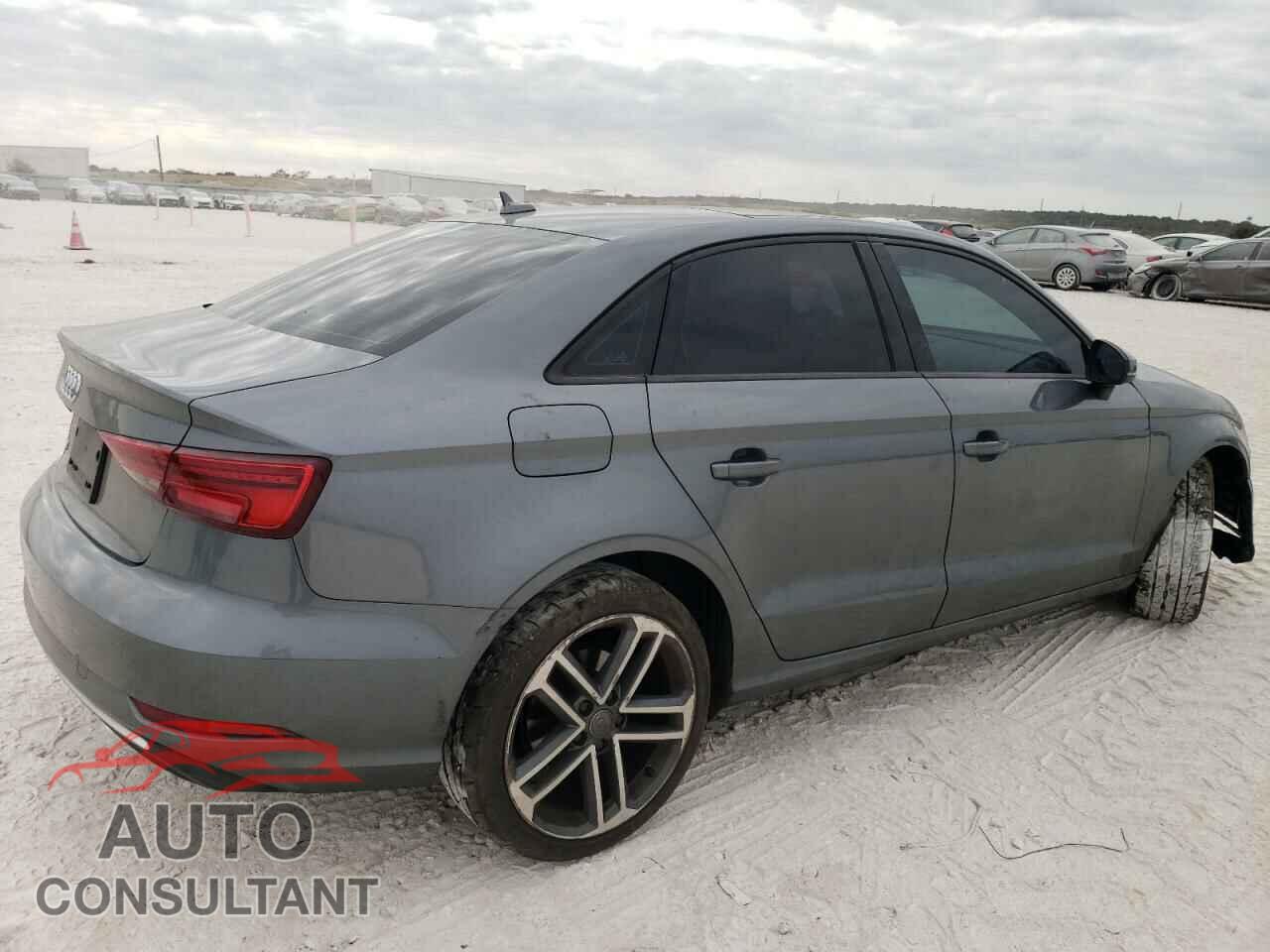 AUDI A3 2017 - WAUAUGFF3H1044302