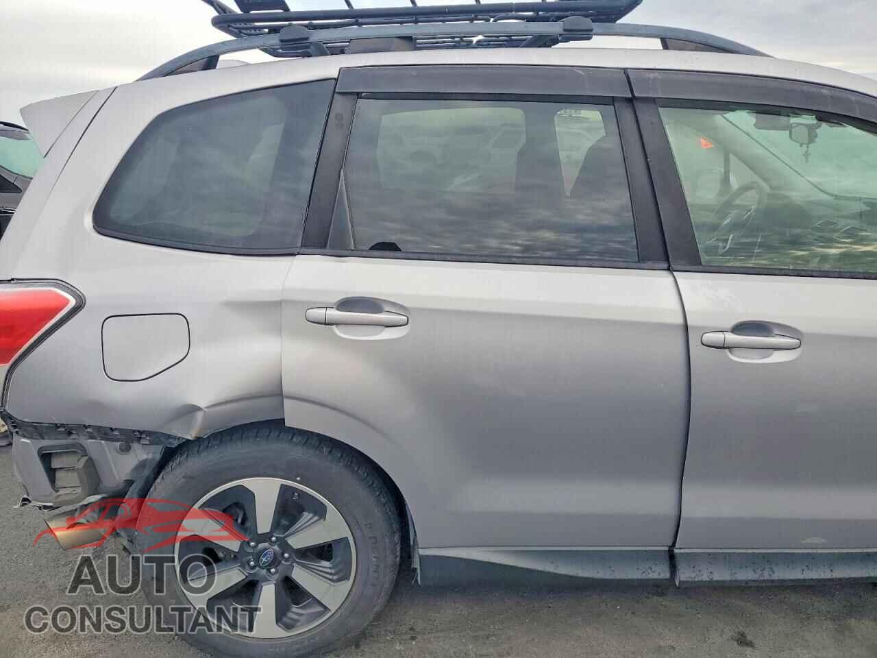 SUBARU FORESTER 2017 - JF2SJAEC9HH410292