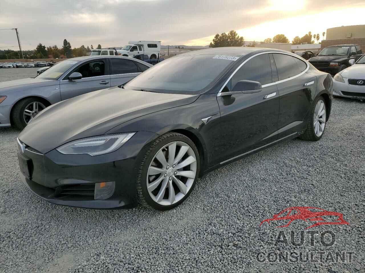 TESLA MODEL S 2017 - 5YJSA1E19HF187099