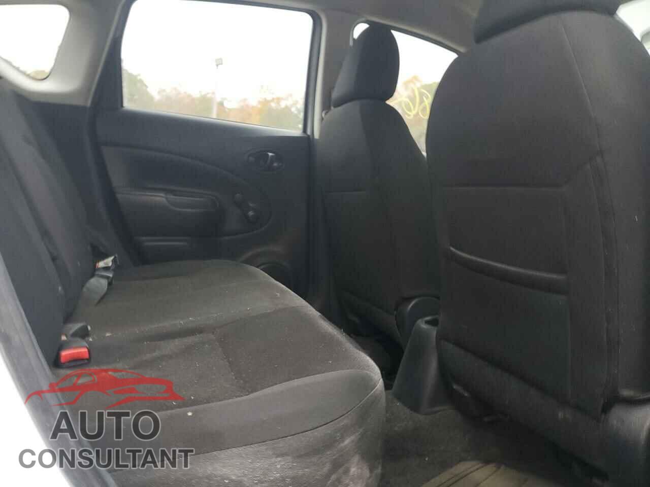 NISSAN VERSA 2016 - 3N1CE2CPXGL361903
