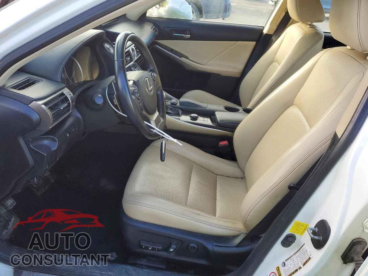 LEXUS IS 2014 - JTHCF1D23E5004615