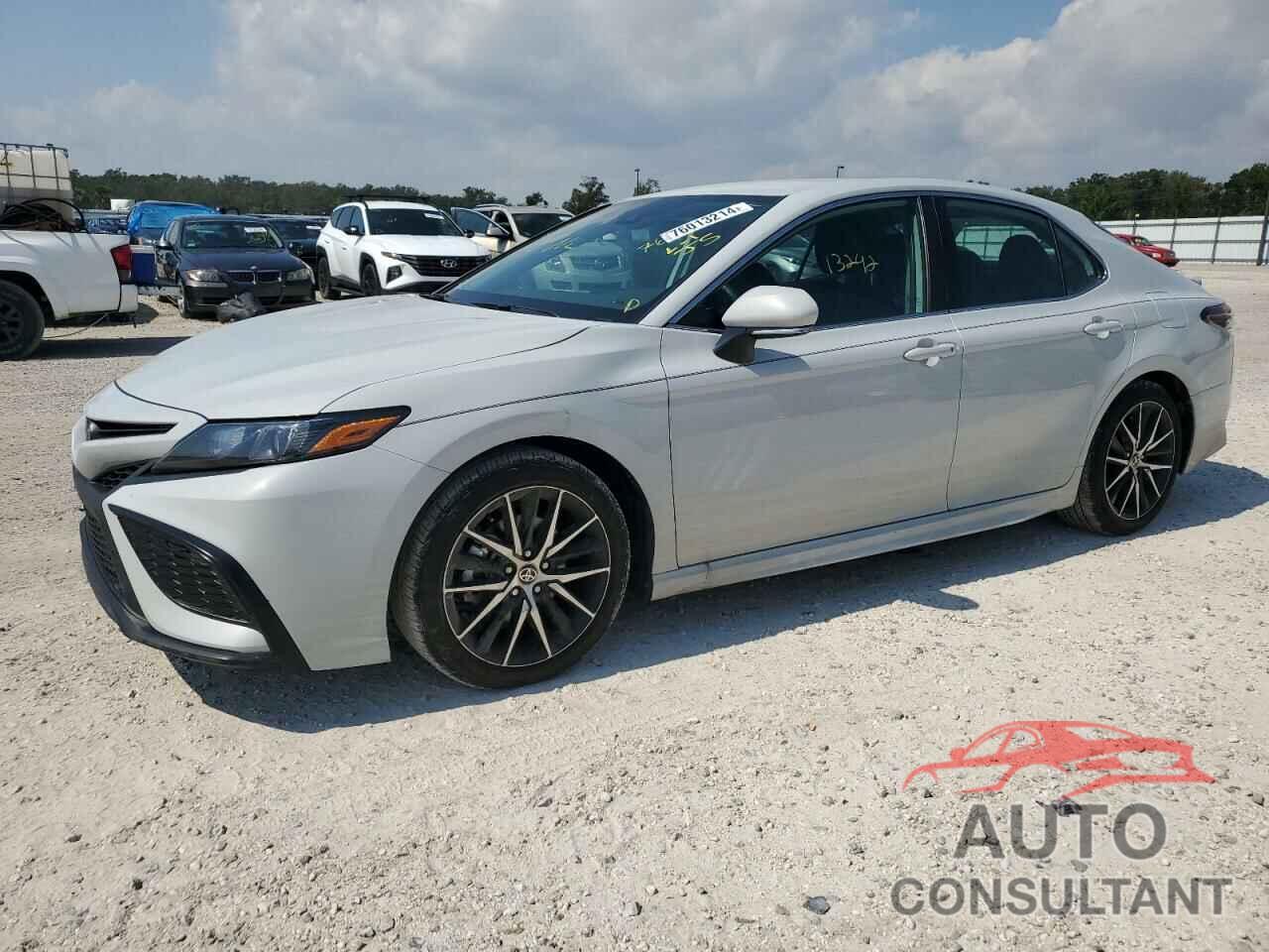 TOYOTA CAMRY 2024 - 4T1G11AK1RU224008