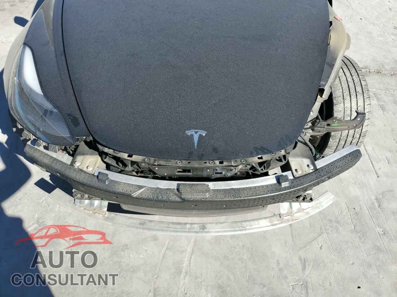 TESLA MODEL 3 2023 - 5YJ3E1EA5PF434982