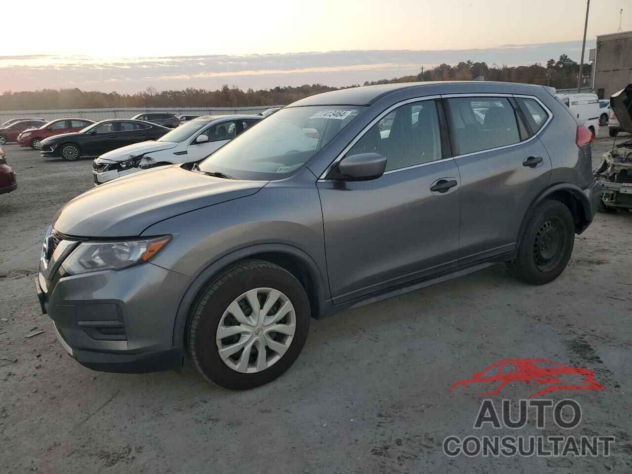 NISSAN ROGUE 2017 - KNMAT2MT4HP506168