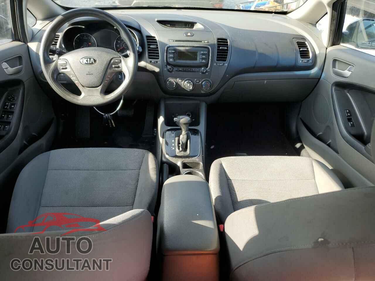 KIA FORTE 2017 - 3KPFK4A73HE123771