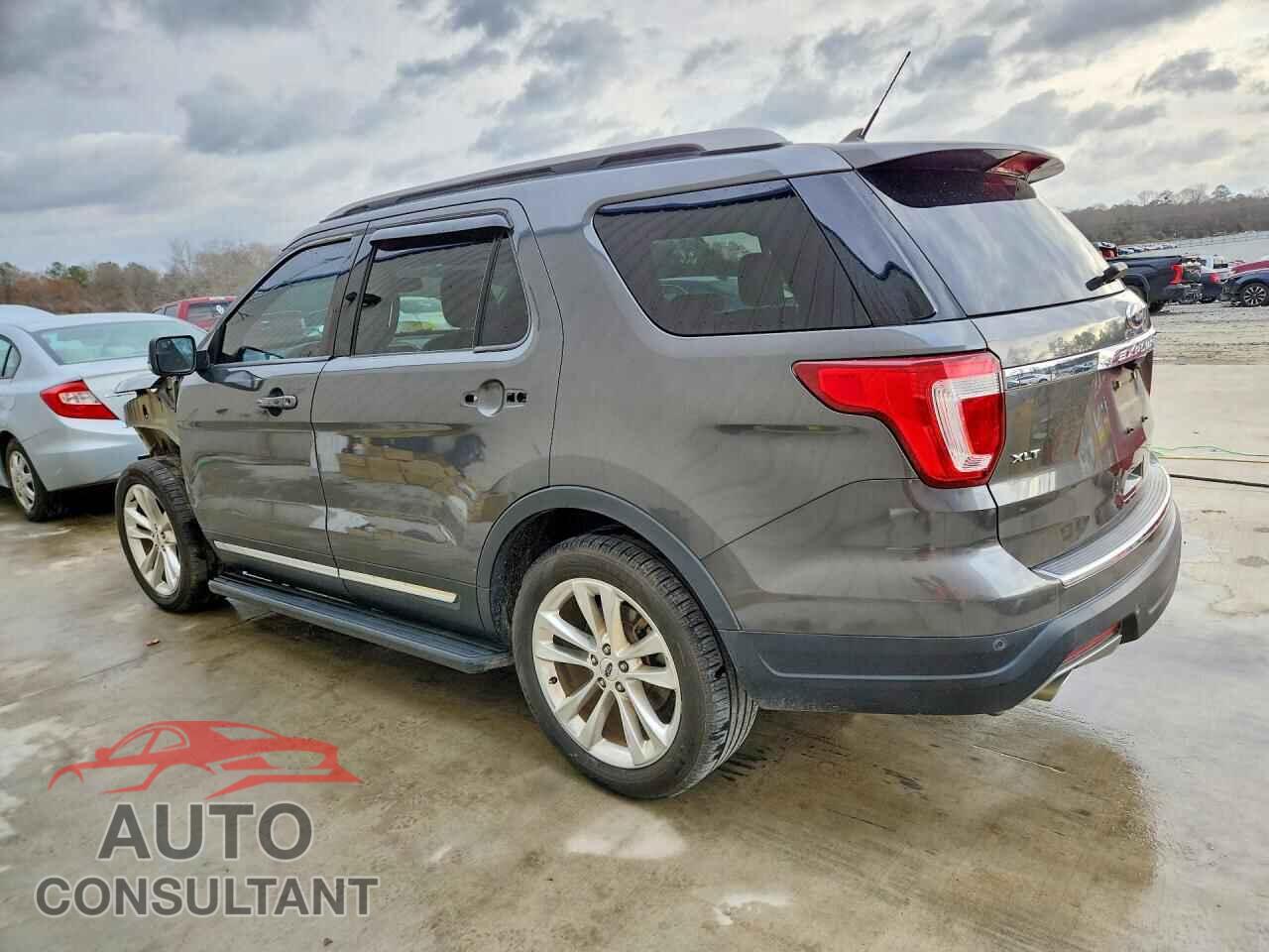 FORD EXPLORER 2018 - 1FM5K7D8XJGB84540