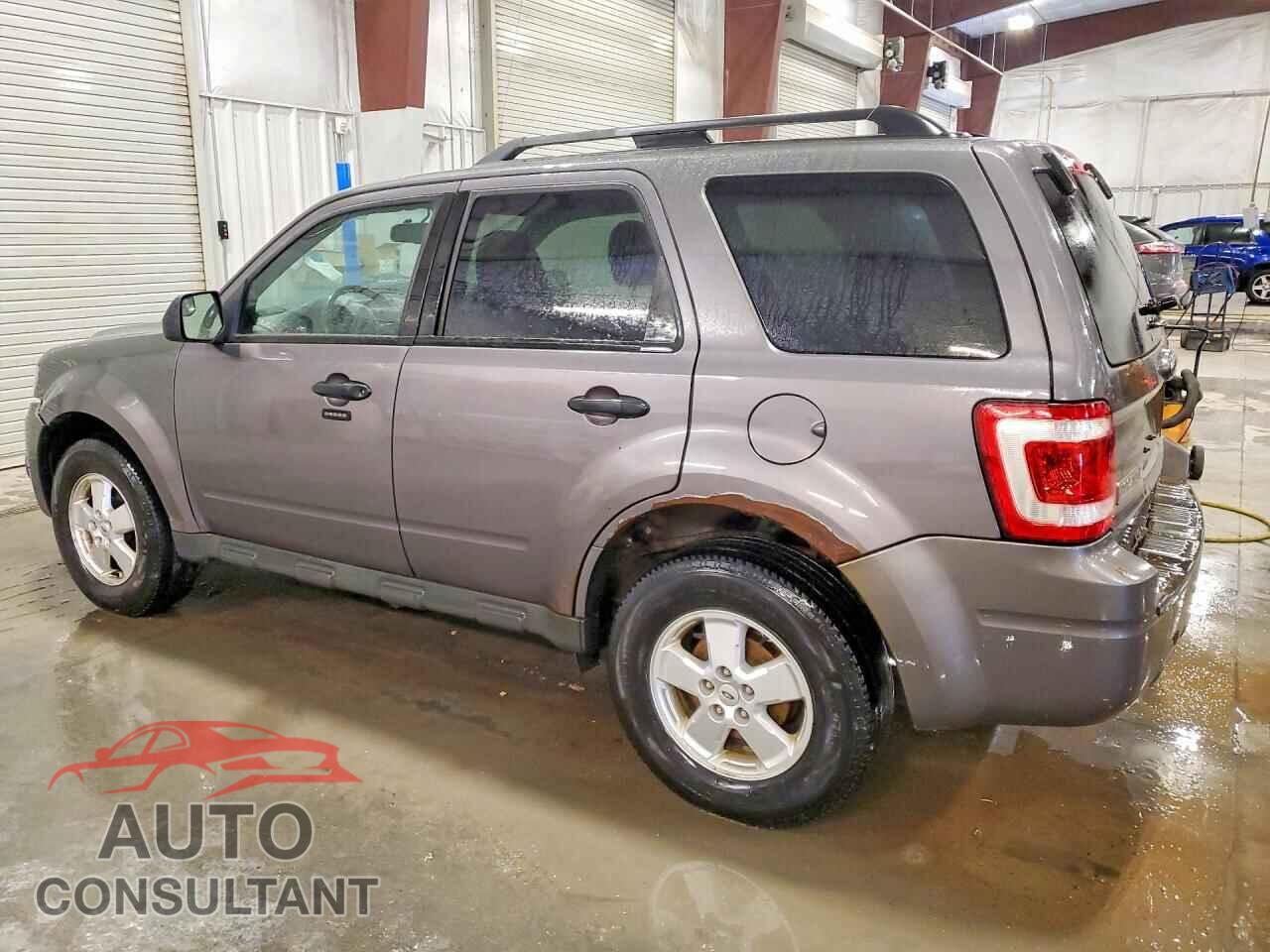 FORD ESCAPE 2012 - 1FMCU9D77CKB83401
