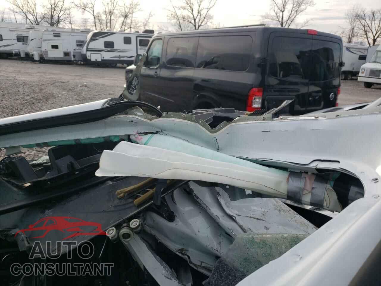 FORD TRANSIT 2019 - 1FTYR2CM6KKB66517