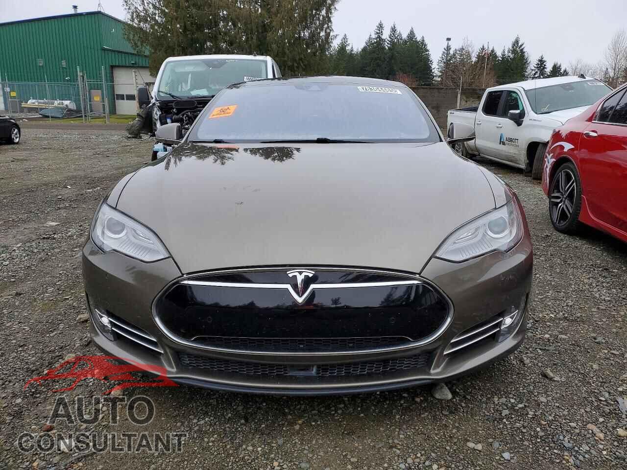 TESLA MODEL S 2015 - 5YJSA1S29FF092035