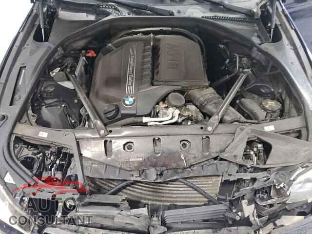 BMW 5 SERIES 2015 - WBA5B1C55FD918693