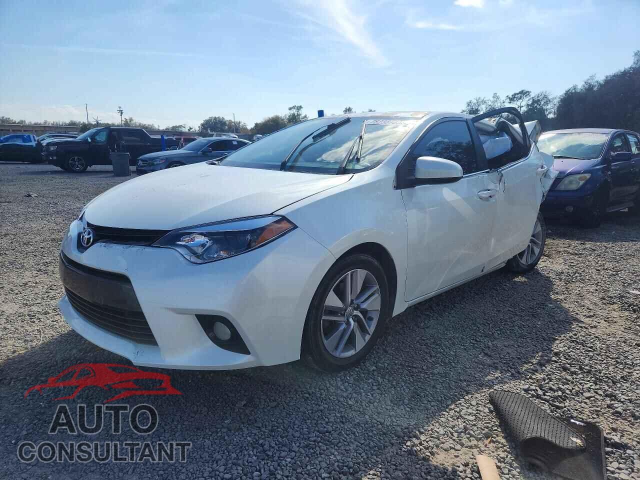 TOYOTA COROLLA 2015 - 5YFBPRHE5FP187369