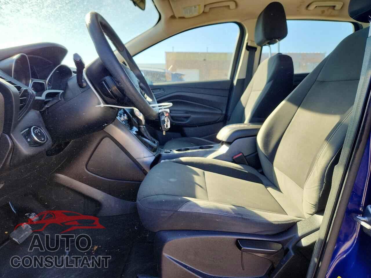FORD ESCAPE 2016 - 1FMCU0F71GUC26357