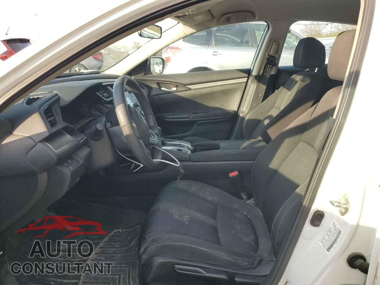 HONDA CIVIC 2019 - 2HGFC2F61KH516005