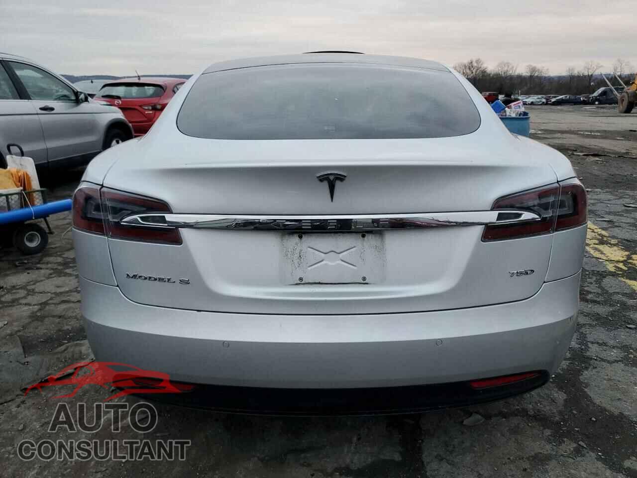 TESLA MODEL S 2017 - 5YJSA1E2XHF199559