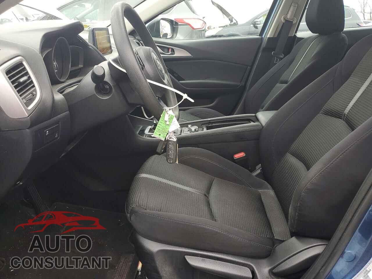 MAZDA 3 2017 - 3MZBN1U77HM123226