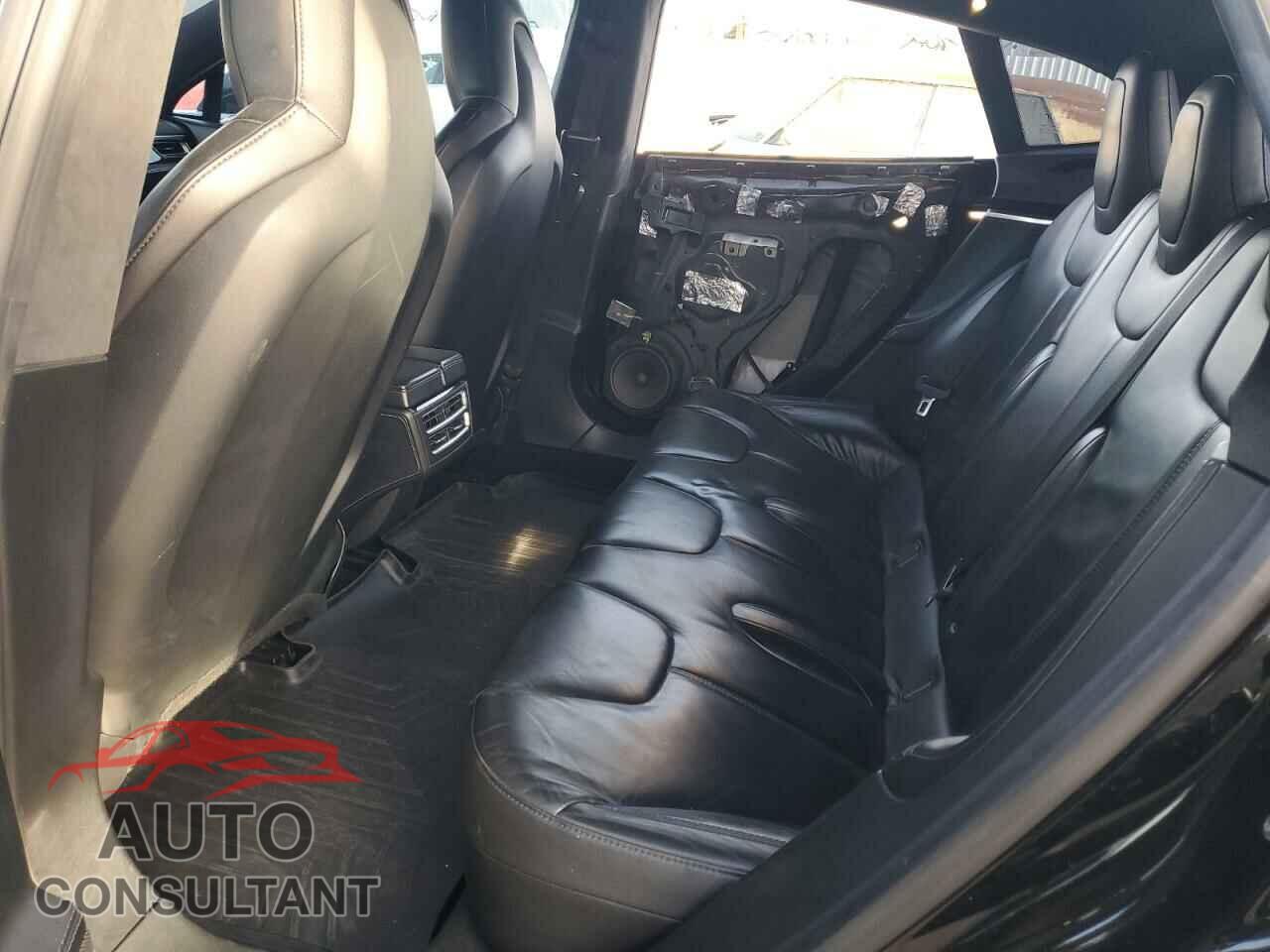 TESLA MODEL S 2016 - 5YJSA1E17GF120208